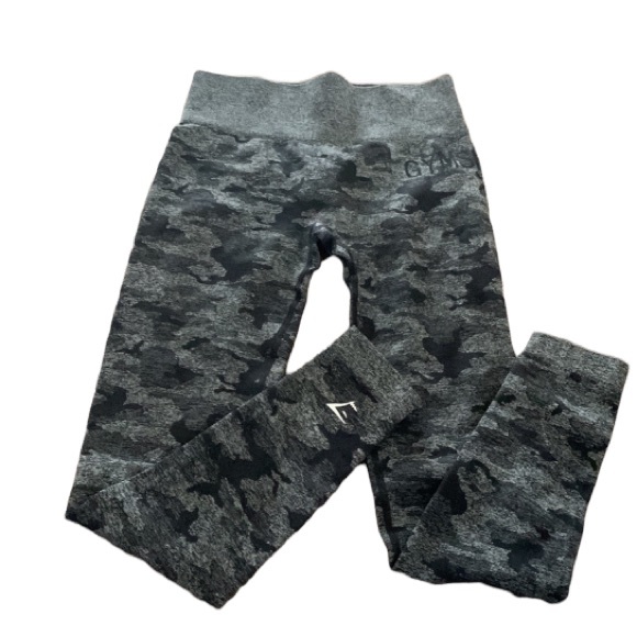 Gymshark Seamless high waist camo leggings. Size small - Picture 8 of 10